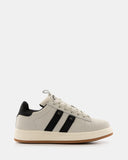 Sneaker Retro