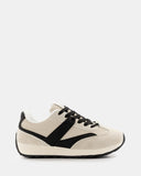 Core Sneaker