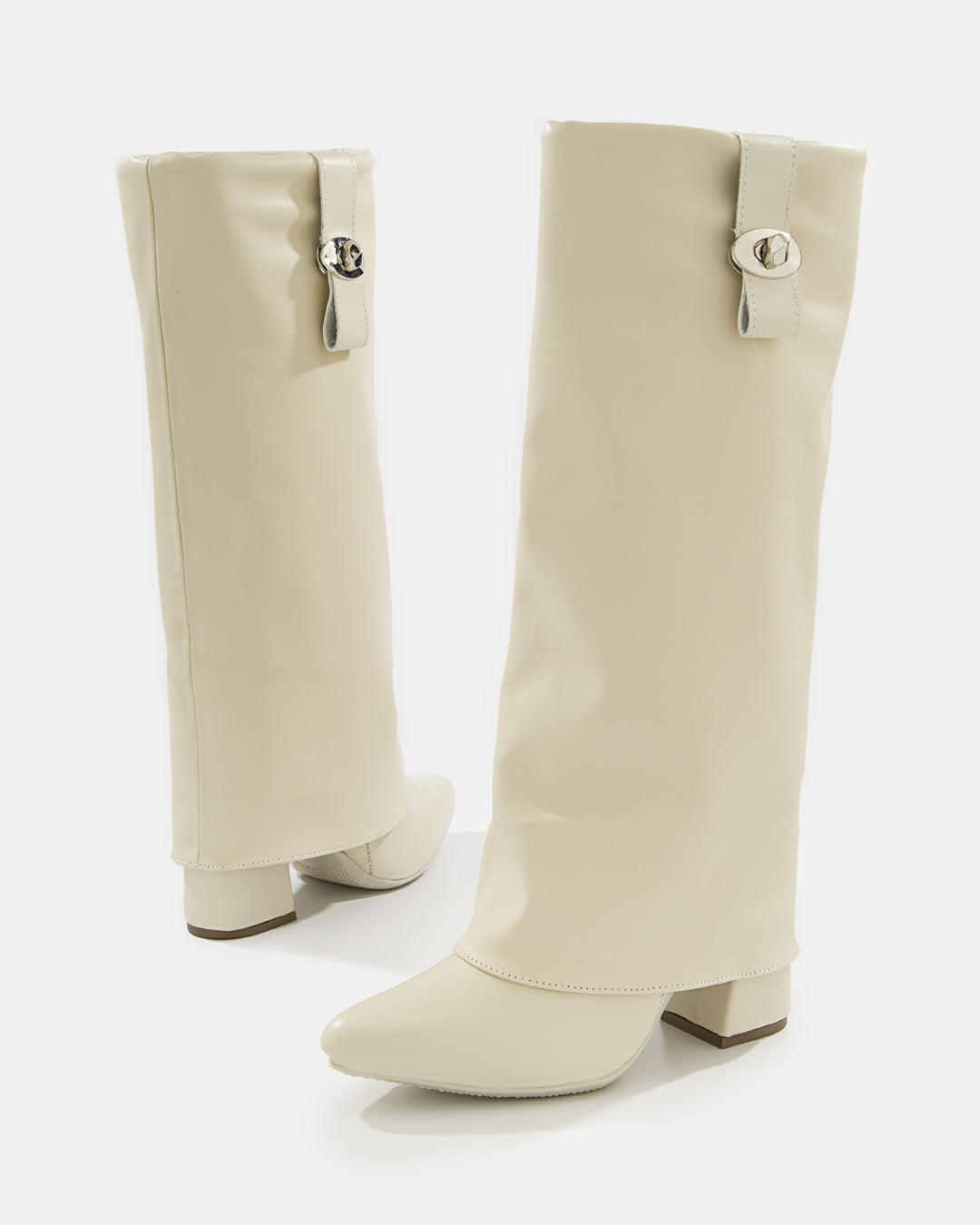 Bota Hebilla