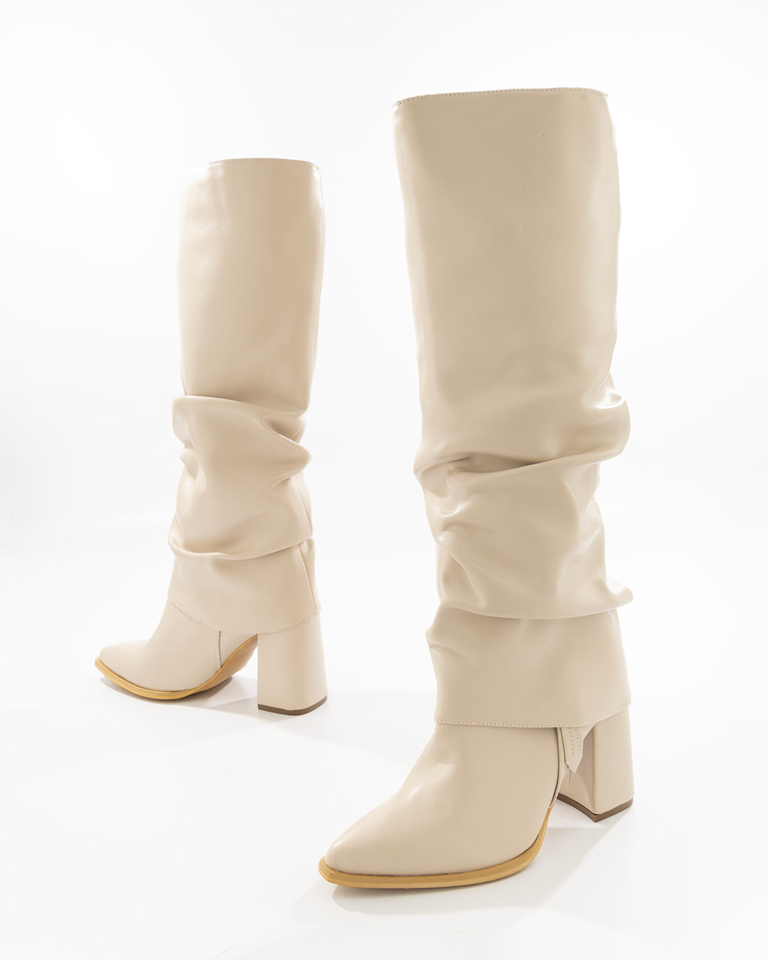 Bota Fruncida Tacón Bloque