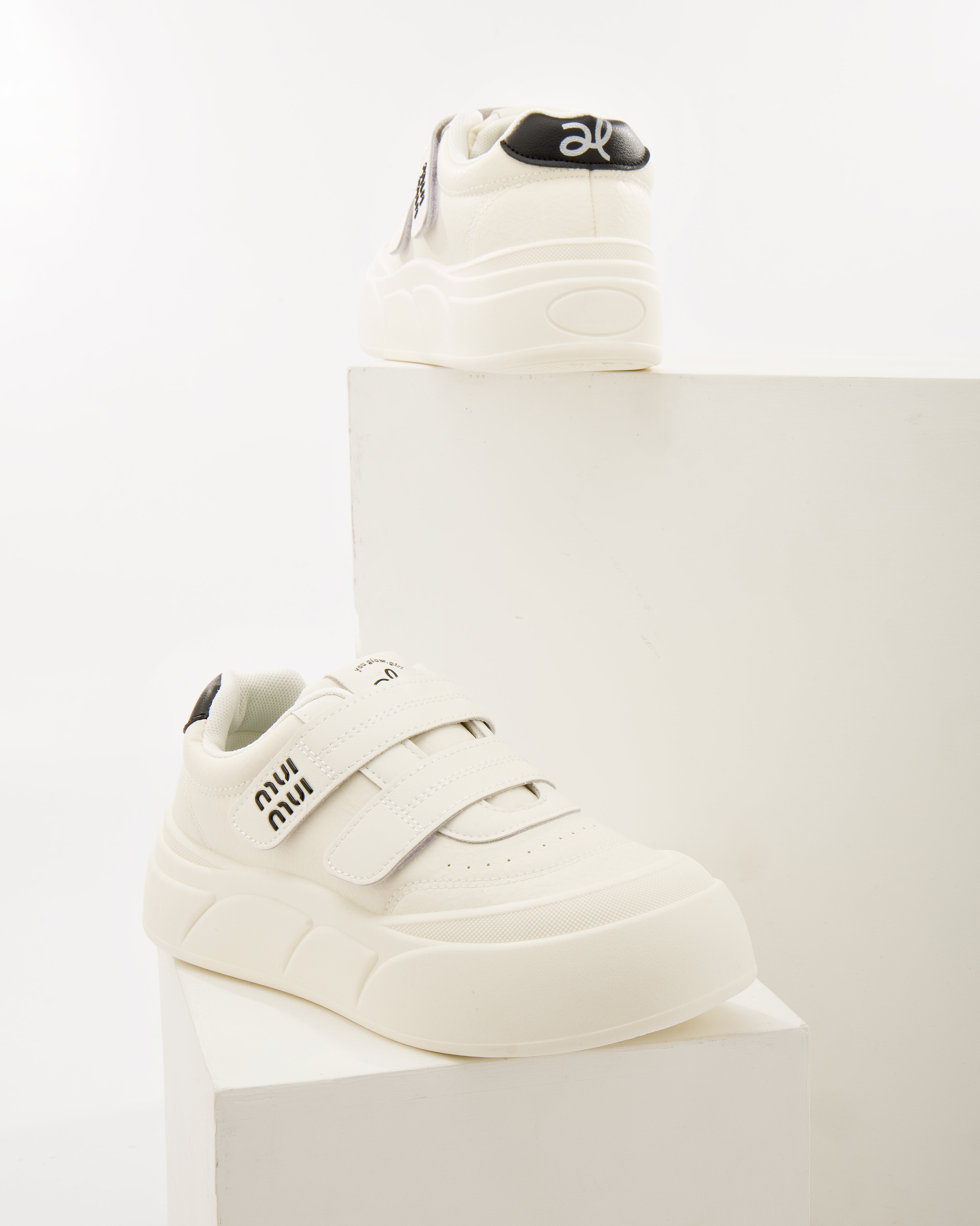 Tenis Doble Velcro