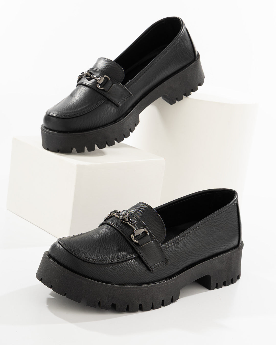 Mocasín Negro Plataforma