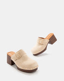 Clog Chic