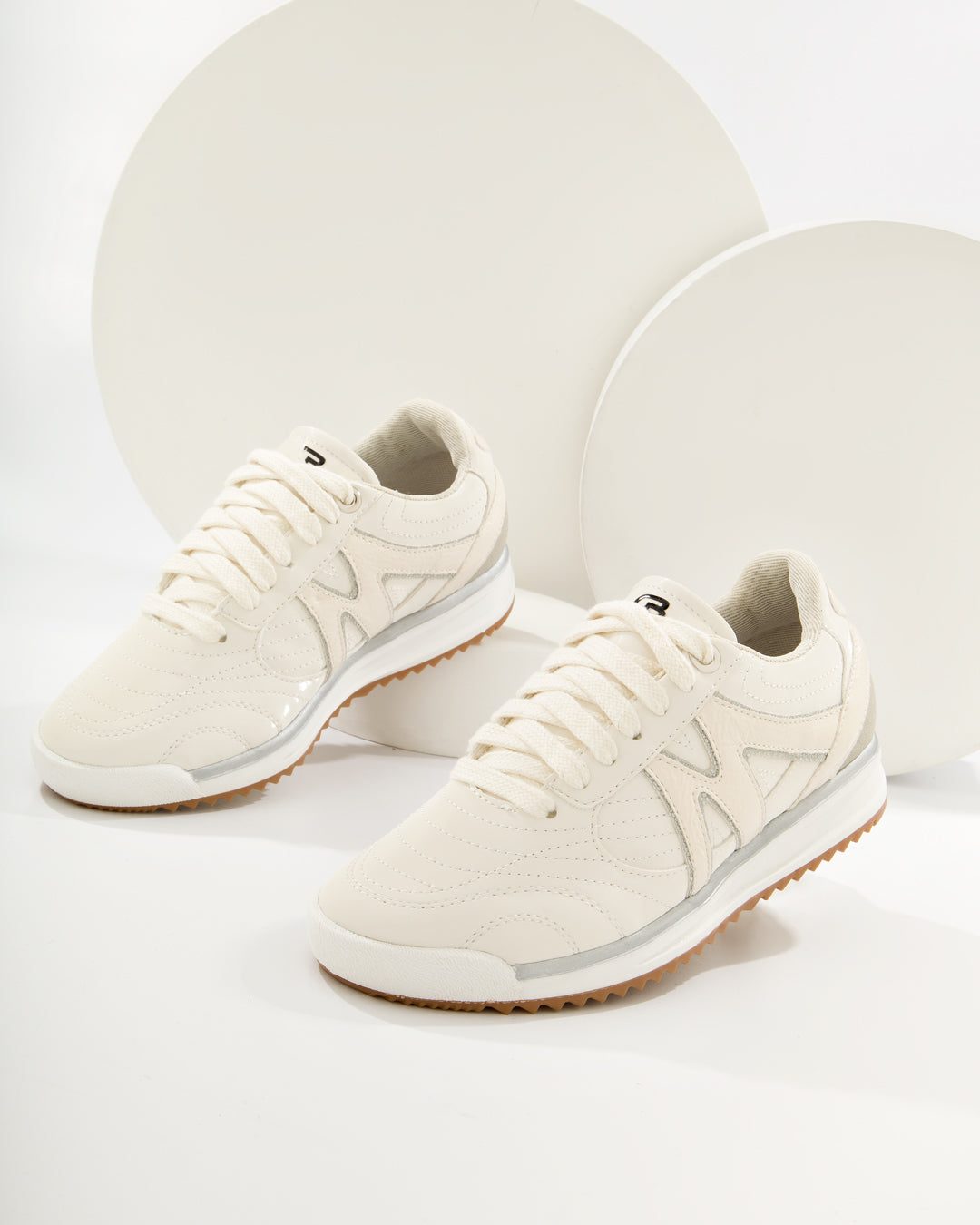 Sneaker Runner