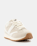 Core Sneaker