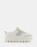 Sneaker estilo zueco