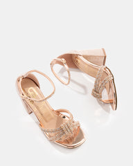 Sandalias de tacón con tiras onduladas