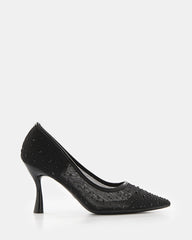 Tacones de punta fina con transparencias