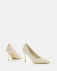 Tacones Punta Fina con Tacón Metálico