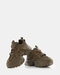 Tenis Urbanos de Suela Escultural