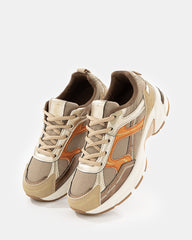 Tenis Con Capas Y Suela Esculpida
